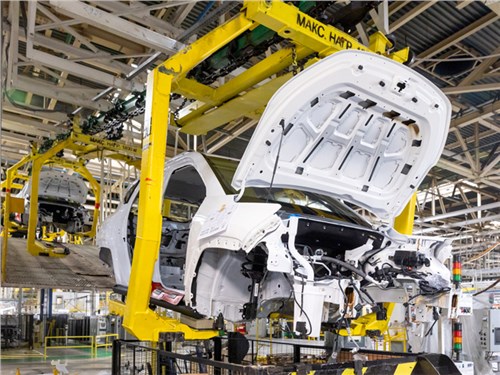 Конфликт на Ближнем Востоке начинает бить по автопрому