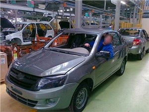 Специалисты «АвтоВАЗа» пообещали устранить неполадки в работе автомобилей Lada