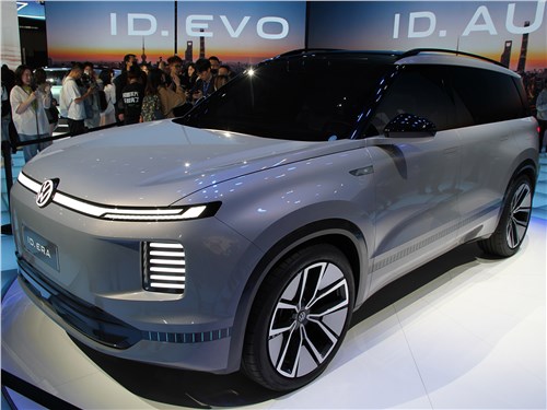 Гибридный кроссовер Volkswagen ID.ERA с батареей на 300 км