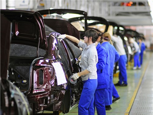 Российский автопром может получить 455 млрд руб. господдержки