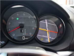 Porsche Cayman S 2013 навигация