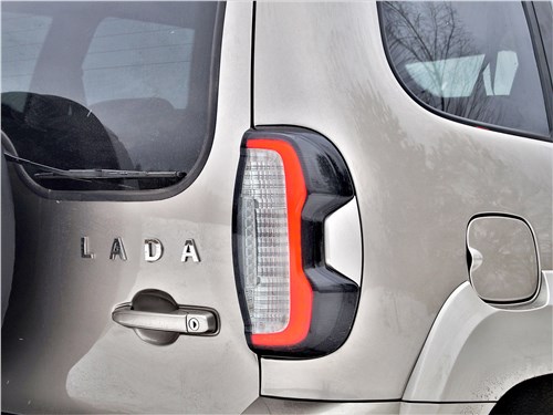 Lada Niva Travel (2021) задний фонарь