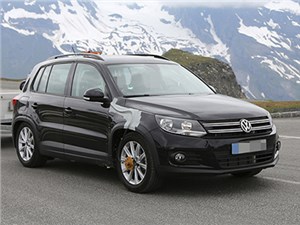 После смены поколений у кроссовера Volkswagen Tiguan появится семиместная модификация