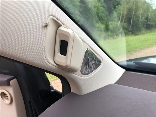 Aito Seres M7 (2023) камера на стойке