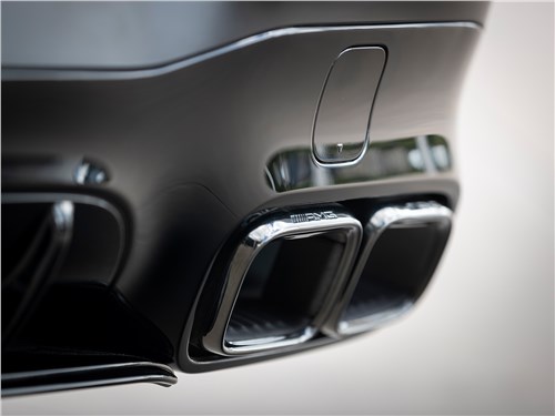 Mercedes-AMG GT 4-Door Coupe 2019 выхлопная труба
