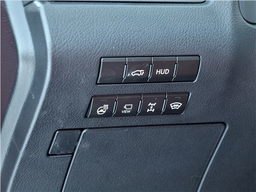 Lexus RX (2020) кнопки