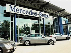 Автомобили Mercedes-Benz снова подорожают в январе 2015 года