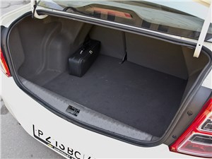 Chevrolet Cobalt 2013 багажное отделение