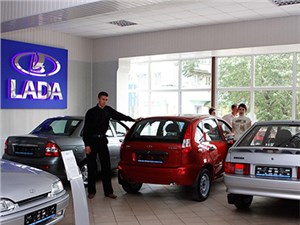 Продажи автомобилей «АвтоВАЗ» в России падают