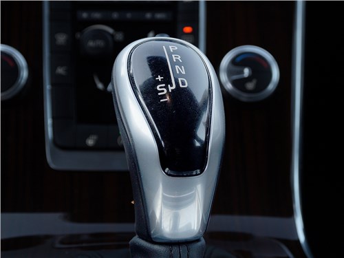 Volvo V60 Cross Country 2015 селектор «автомата» 