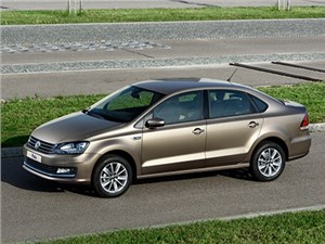 У седана Volkswagen Polo появилась еще более доступная версия