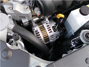 Nissan Sentra 2013 ремень привода 