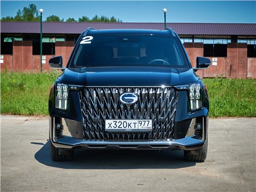 GAC GS8 HEV (2025) вид спереди