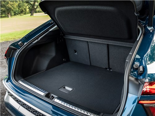 Audi Q3 Sportback (2026) багажное отделение