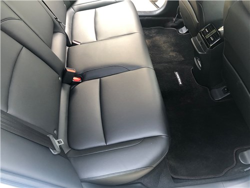 Предпросмотр honda crider (2018) задний ряд