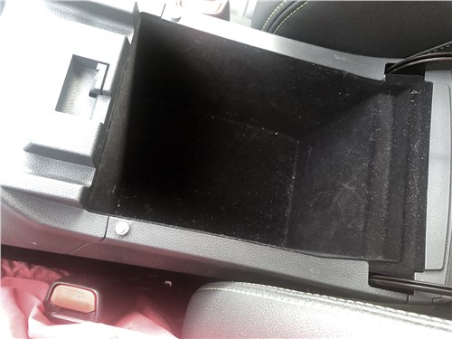 Subaru Outback (2022) бокс