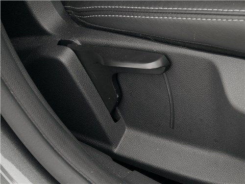 Ford Focus 2014 передние кресла