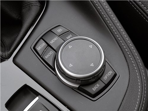 BMW X1 2016 блок управления мультимедиасистемой