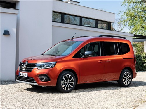 Короли практичности (Renault Kangoo, Peugeot Partner, Citroen Berlingo, Volkswagen Caddy) Kangoo - Renault Kangoo (2021) вид спереди