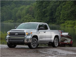 Toyota описала комплектации пикапа Tundra нового поколения