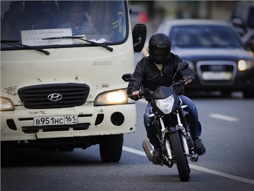 ГИБДД сообщила о снижении аварий с мотоциклистами