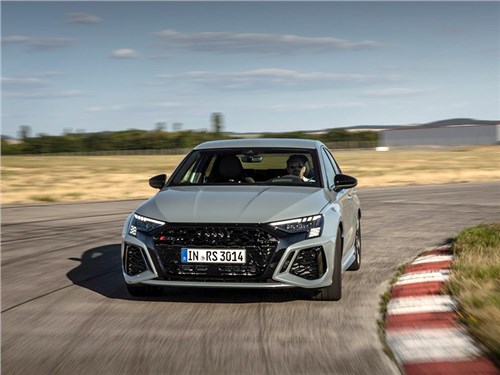 Новость про Audi - Audi RS3 Sedan performance (2023)