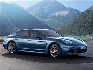 Обновленная Panamera от Porsche получила более мощный мотор