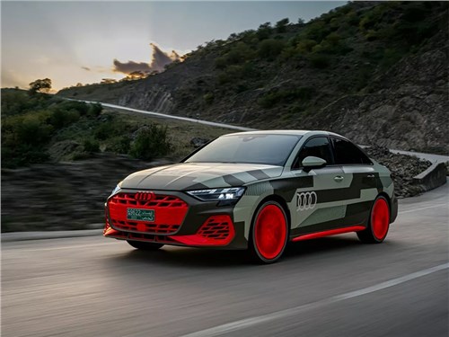 Audi поделилась изображениями нового S3
