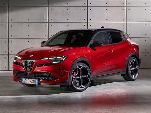 Alfa Romeo представила свой новый кроссовер Milano 