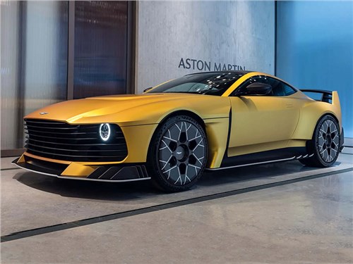 Aston Martin показал трековый суперкар Valiant мощностью 745 л.с. 