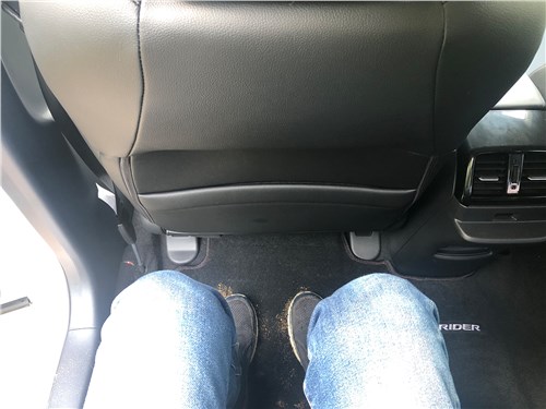 Предпросмотр honda crider (2018) задний ряд