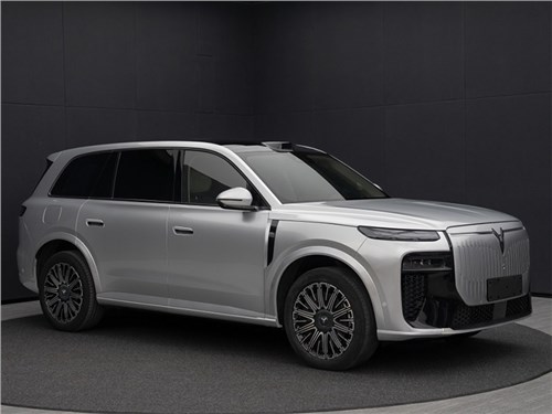 Voyah готовит новый 657-сильный подзаряжаемый гибрид Taishan 8