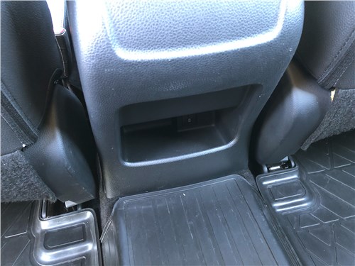 Предпросмотр foton tunland g7 (2024) второй ряд