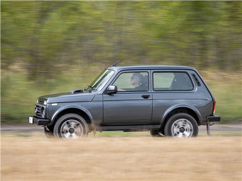 LADA Niva Legend (2026) вид сбоку