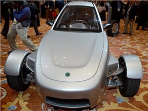 Трехколесный сверхэкономичный автомобиль от Elios Motors выходит в серийное производство