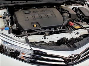 Toyota Corolla 2013 двигатель VVTi