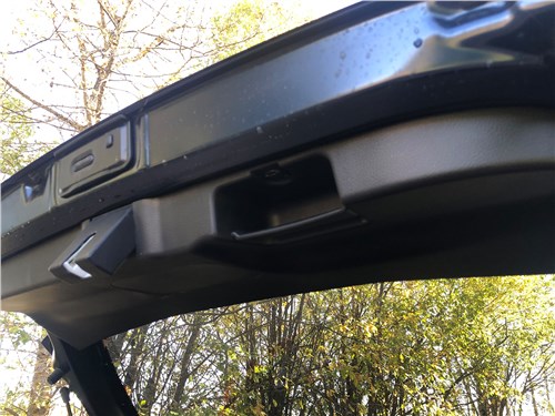 Предпросмотр suzuki baleno (2022) крышка багажника 