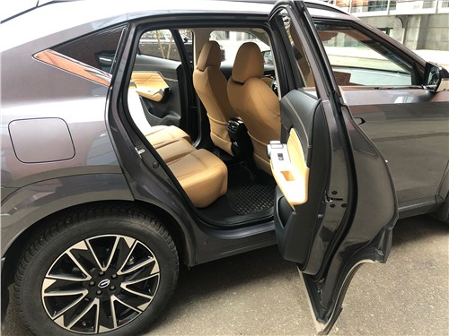 Предпросмотр gac gs4 (2025) второй ряд