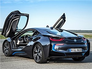 BMW готовится выпустить гибридную версию хэтчбека i8