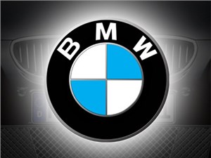 BMW сохраняет лидерство в премиальном сегменте