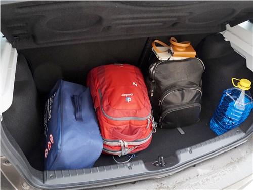 Datsun mi-Do 2015 багажное отделение