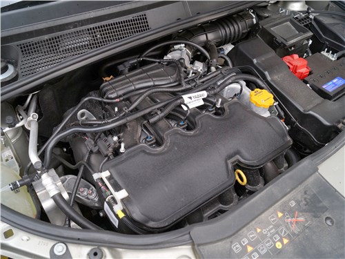 Lada XRay 2015 двигатель