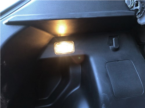 Предпросмотр suzuki baleno (2022) багажное отделение