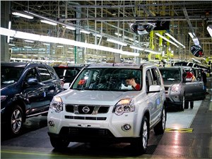 Новость про Nissan - Завод Nissan в Санкт-Петербурге готовится к сокращениям