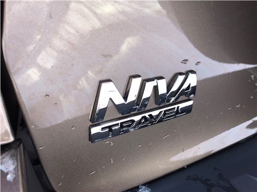 Предпросмотр lada niva travel (2025) шильдик