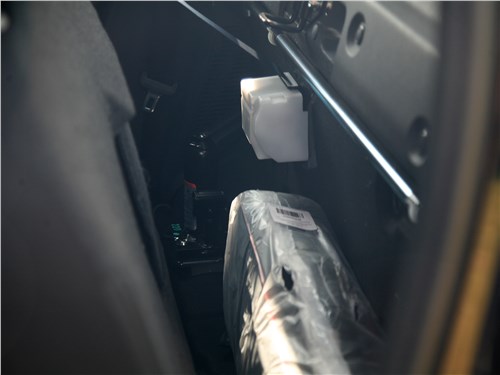 Mitsubishi L200 2020 багажное отделение