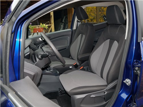 Ford EcoSport 2013 передние кресла