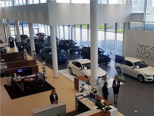 Россияне потратили на новые автомобили 1,4 триллиона рублей