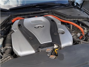 Infiniti Q50S Hybrid 2013 двигатель