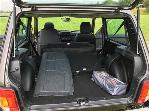 Lada 4x4 2019 багажное отделение